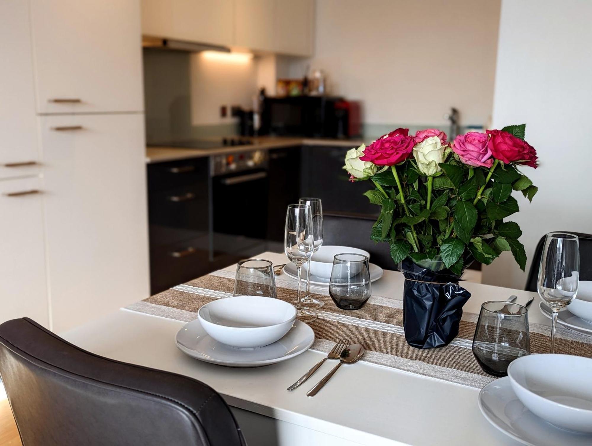 Modern London Apartment Near Greenwich - Rooftop City View Dış mekan fotoğraf